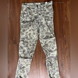 Lucky Brand camo pants